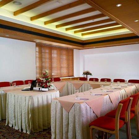 Grand Hotel Kochi Zewnętrze zdjęcie