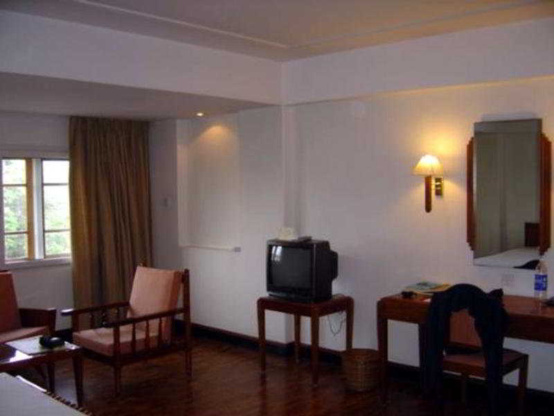 Grand Hotel Kochi Zewnętrze zdjęcie