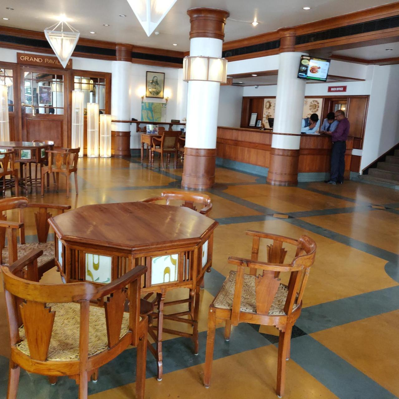 Grand Hotel Kochi Zewnętrze zdjęcie
